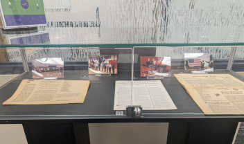 Archive Display Cases Create a Museum-like Feel in an Academic Library