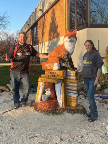 How a Lightning Strike Unveiled a Fox at the Dundee Library