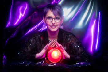 Image of the Corporate Mystic, Stephanie Crain.