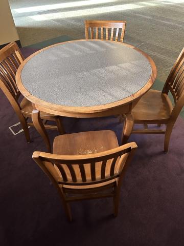 Round Table & Chairs