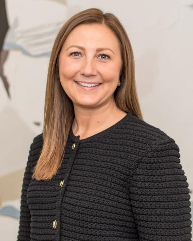 Becky Thallman headshot.